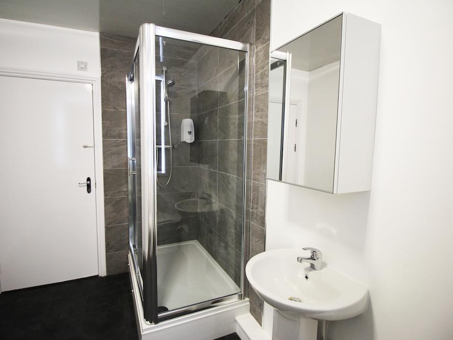 קרוידון Flexistay Tulsi Aparthotel מראה חיצוני תמונה